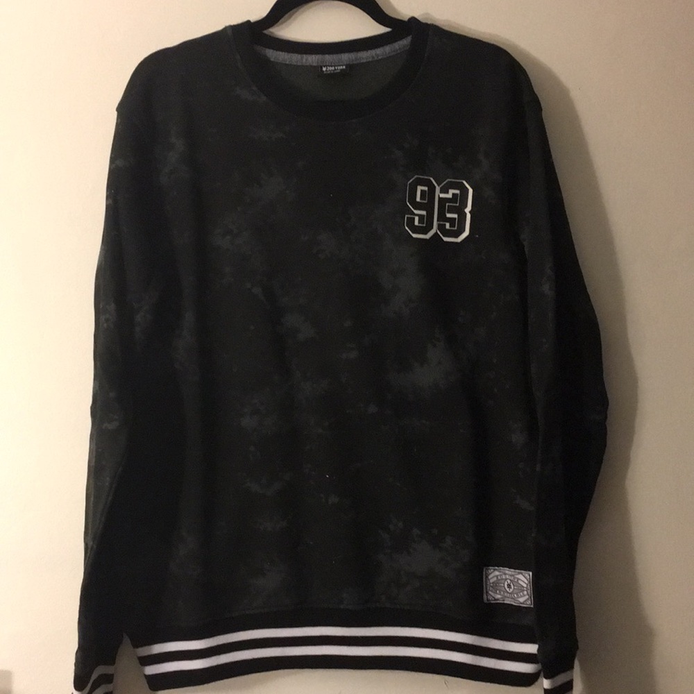 NWOT acid wash zoo york crew neck